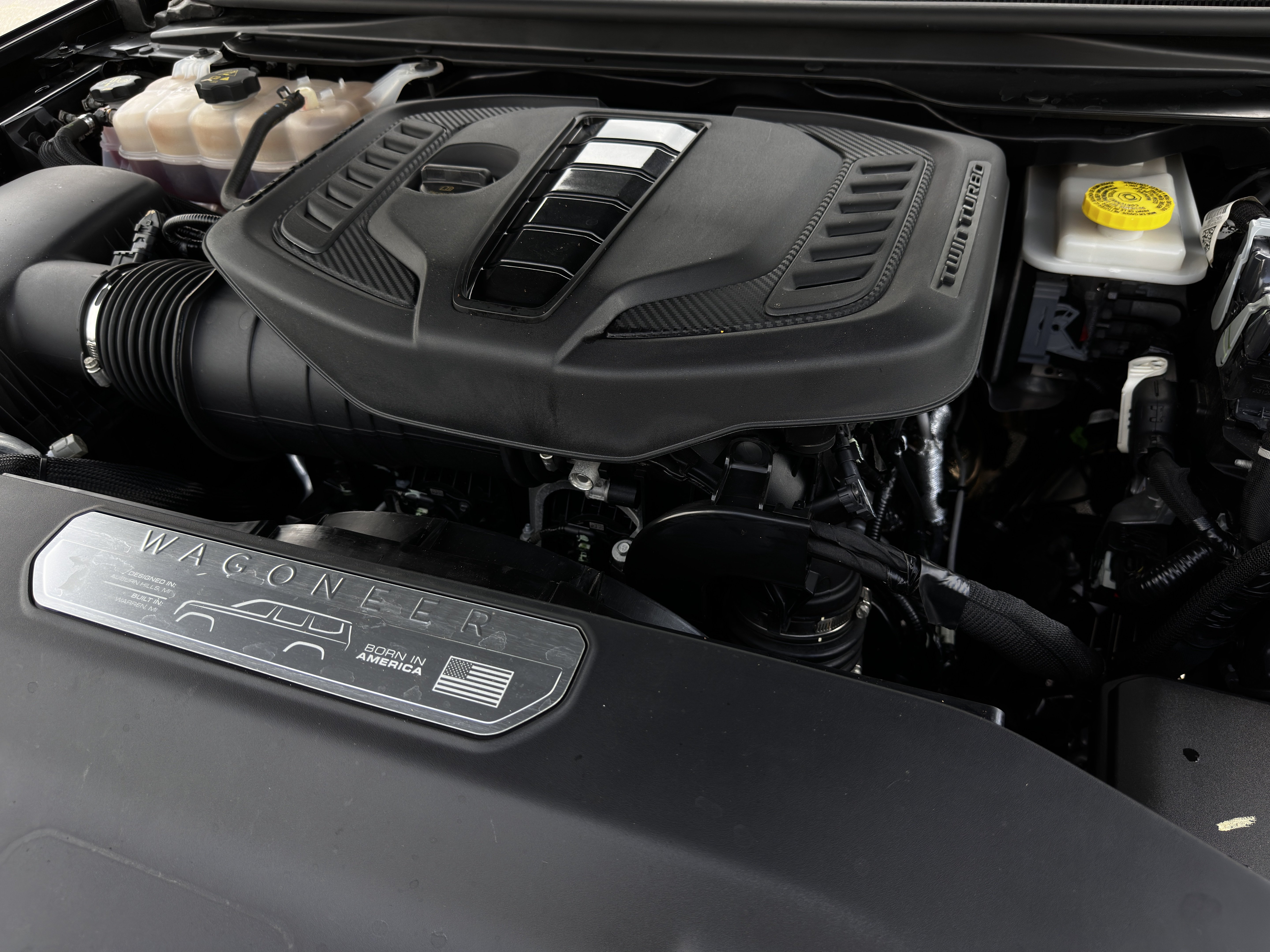 Used 2024 Jeep Wagoneer 4WD w/ Premium Group I image 34