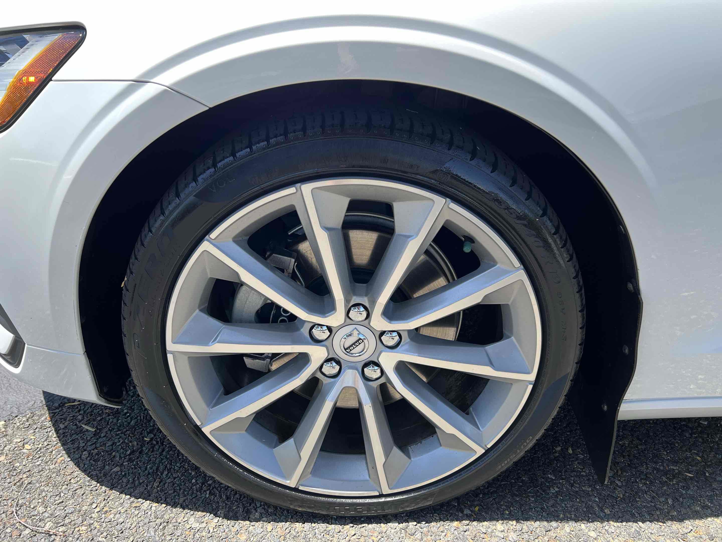 Used 2020 Volvo V60 T5 Momentum w/ Protection Package FWD image 52