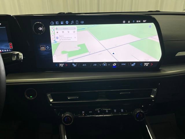 Used 2025 Chevrolet Traverse LT w/ Sun and Wheel Package image 22