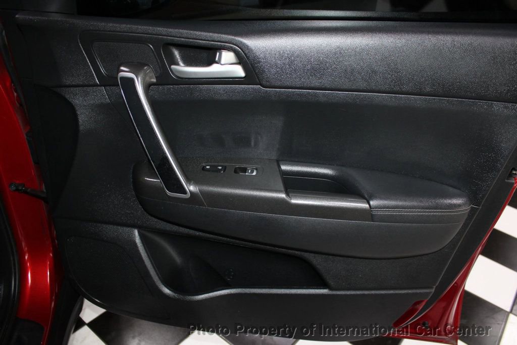 Used 2018 Kia Sportage LX w/ LX Popular Package image 26