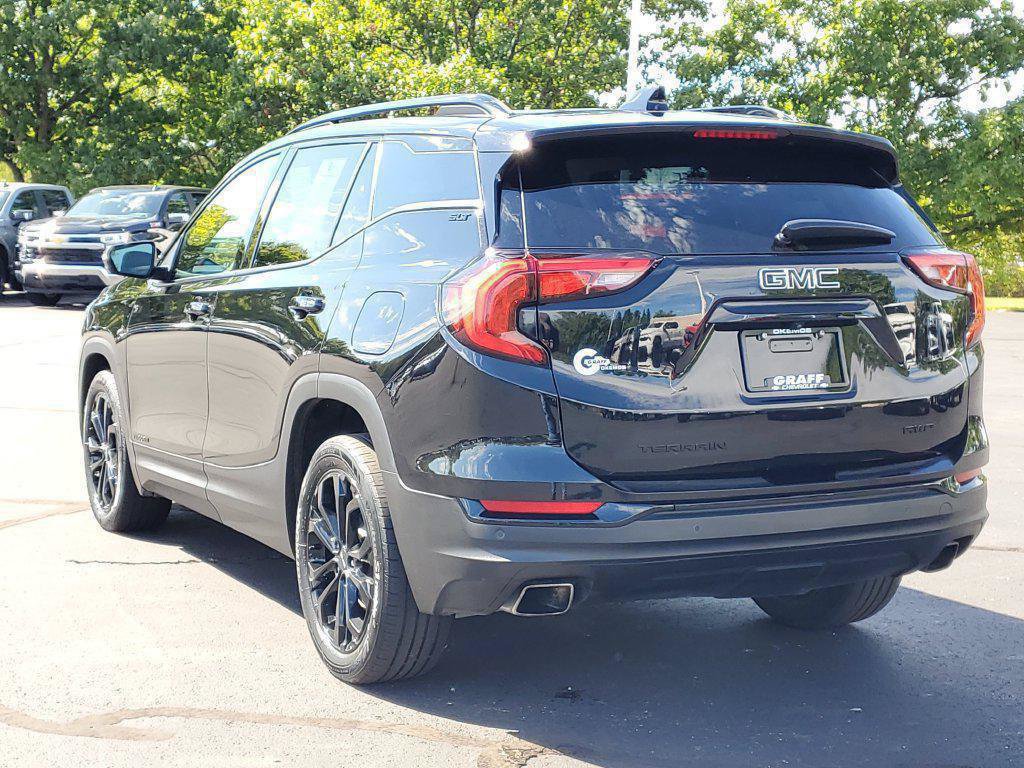 Used 2020 GMC Terrain SLT w/ Preferred Package AWD/4WD image 4
