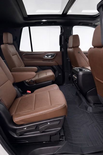 Used 2024 Chevrolet Tahoe High Country image 14
