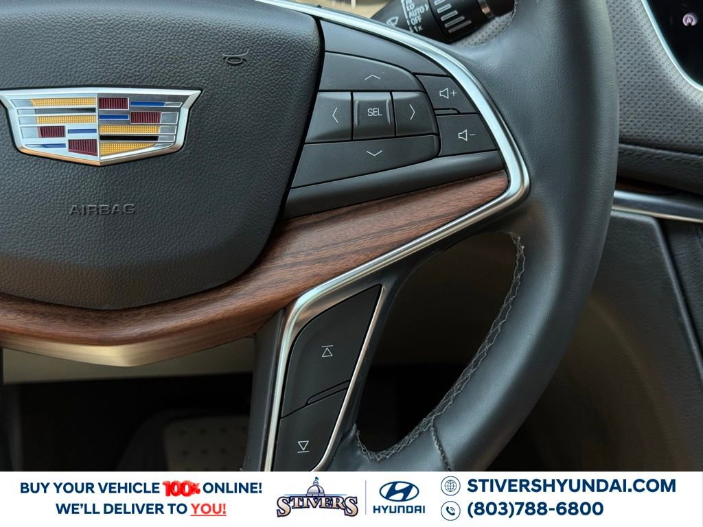 Used 2025 Cadillac XT5 Premium Luxury w/ Technology Package AWD/4WD image 36