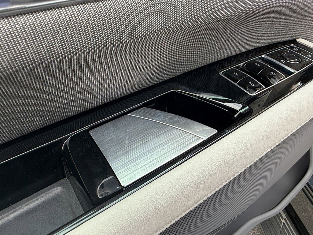 New 2026 Cadillac Escalade IQL Sport 1 w/ LPO, Floor Liner Package AWD/4WD image 19