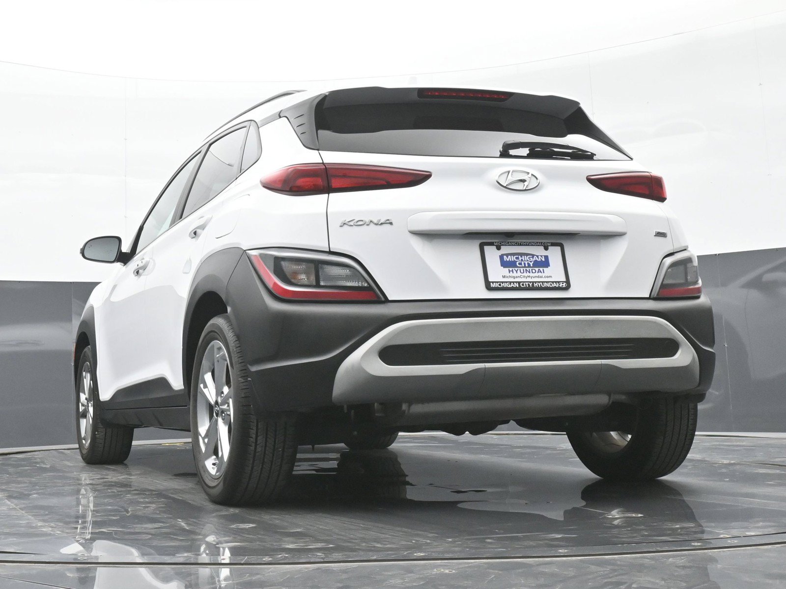 Certified 2023 Hyundai Kona SEL w/ Cargo Package AWD/4WD image 39