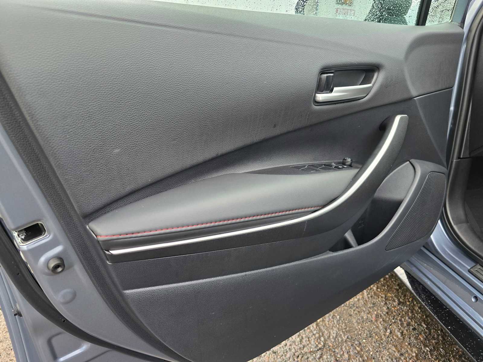 Certified 2025 Toyota Corolla SE image 21