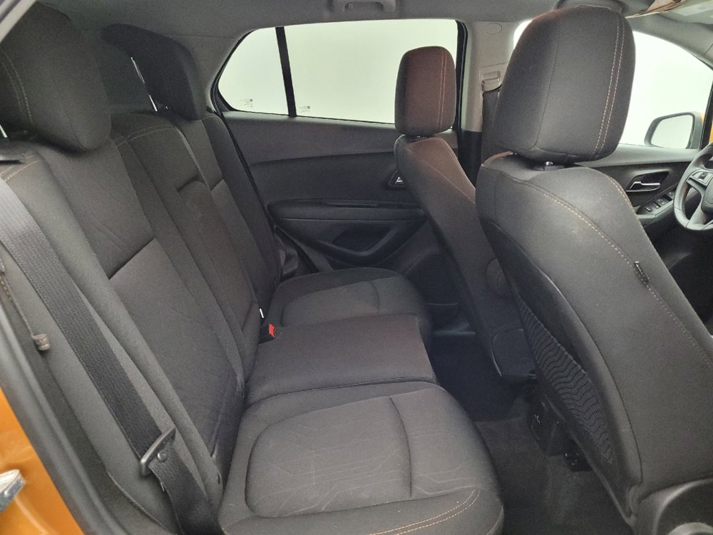 Used 2017 Chevrolet Trax LT image 19