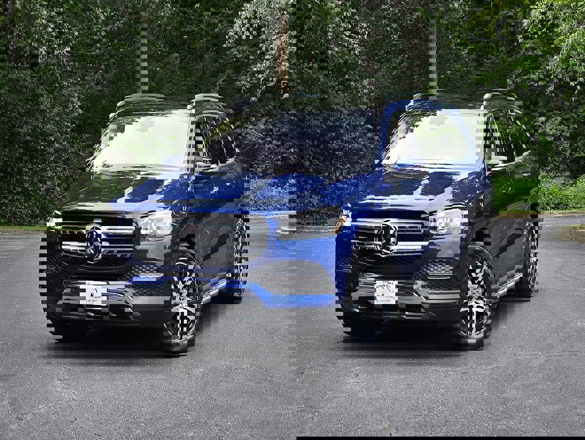 Used 2022 Mercedes-Benz GLS 450 4MATIC image 1