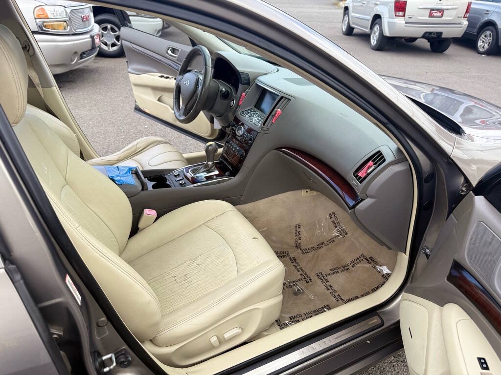 Used 2011 INFINITI G37 x Sedan w/ Premium Pkg AWD/4WD image 18