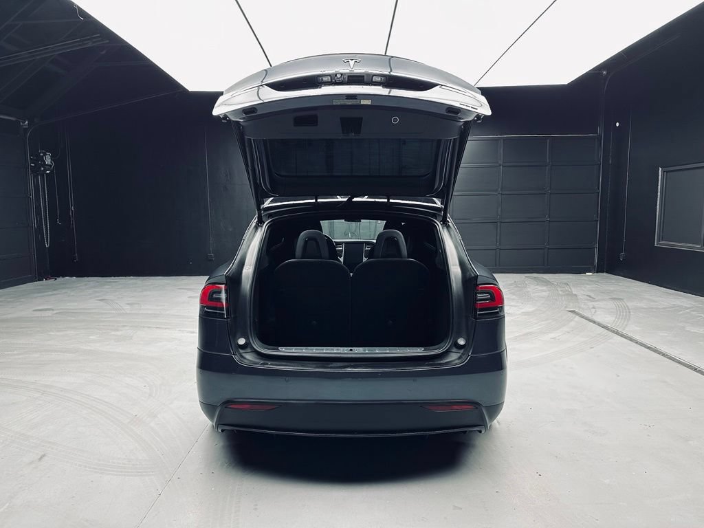 Used 2016 Tesla Model X 90D AWD/4WD image 45