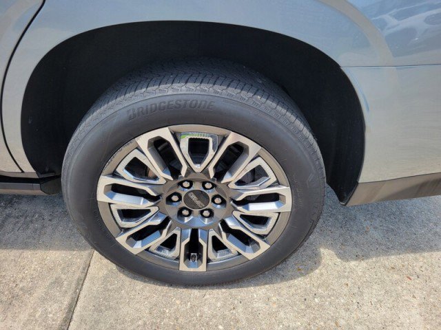 Used 2023 GMC Yukon Denali Ultimate w/ LPO, Floor Liner Package image 10