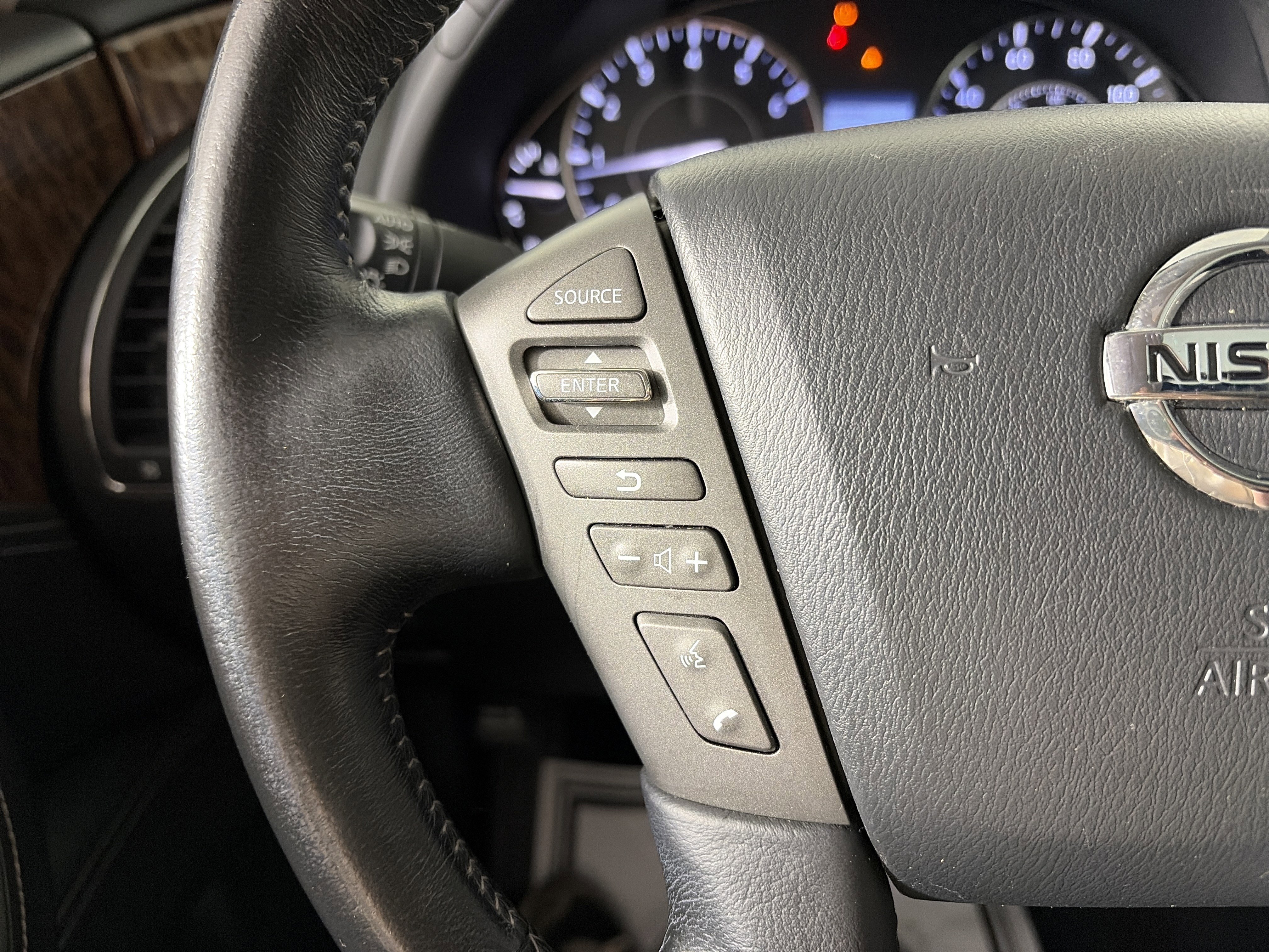 Used 2019 Nissan Armada SL w/ Premium Package image 16