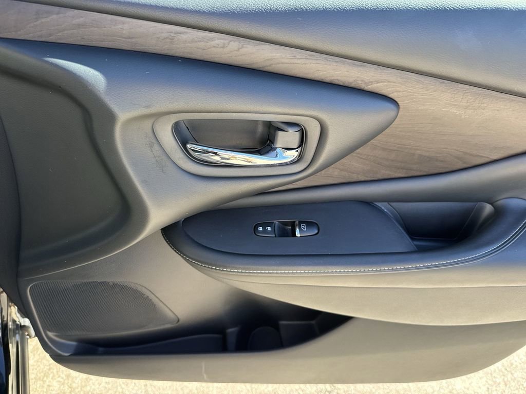 Used 2019 Nissan Murano Platinum image 45