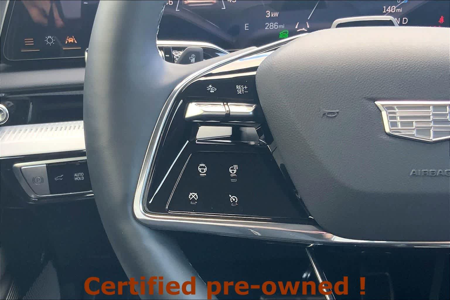 Certified 2025 Cadillac Optiq Sport 1 w/ LPO, ONYX Package image 24