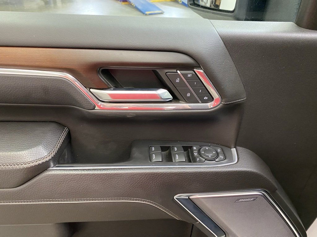 Used 2024 GMC Sierra 3500 Denali w/ Denali Reserve Package image 21