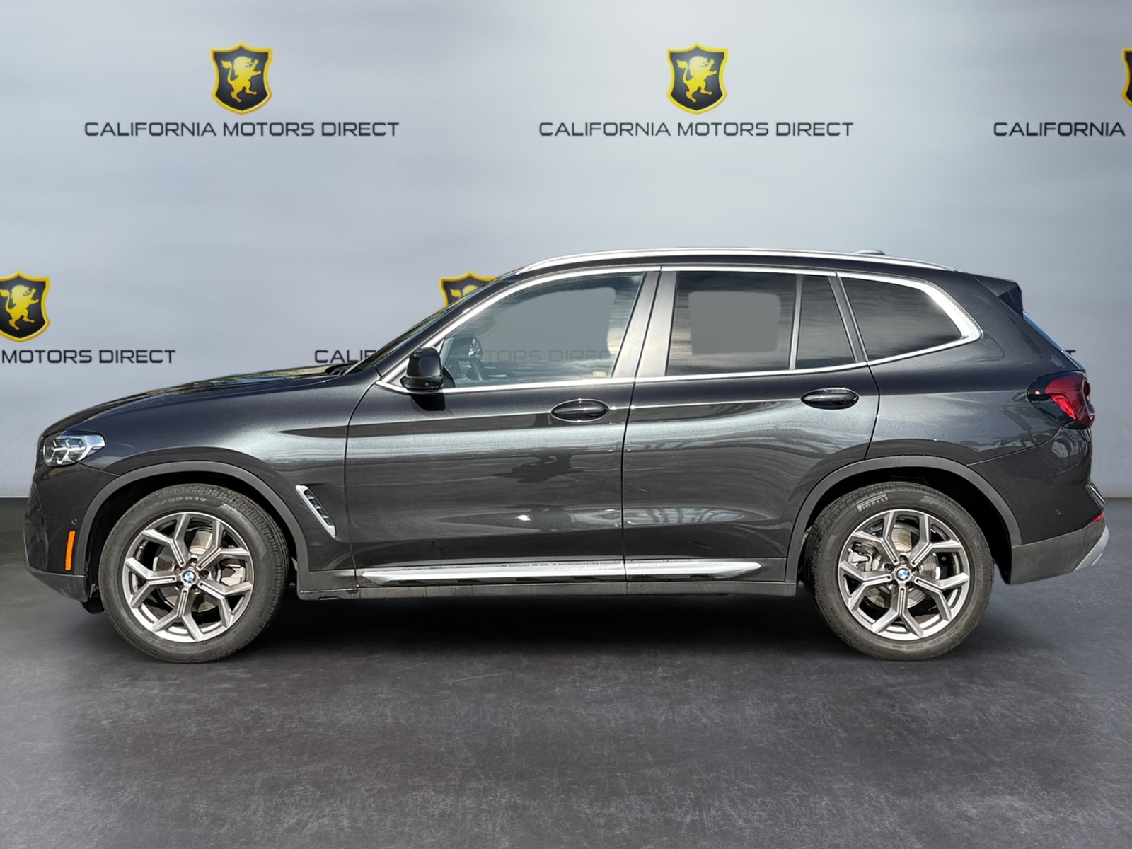 Used 2023 BMW X3 sDrive30i w/ Convenience Package w/ZPA image 2