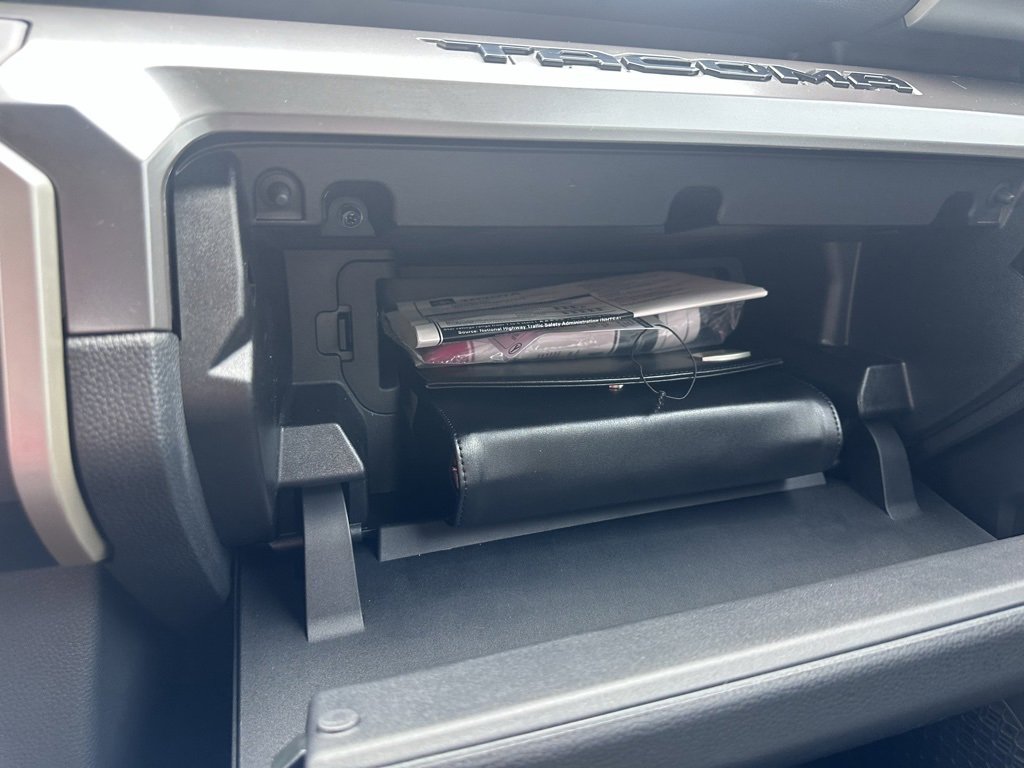 Used 2025 Toyota Tacoma SR5 image 19