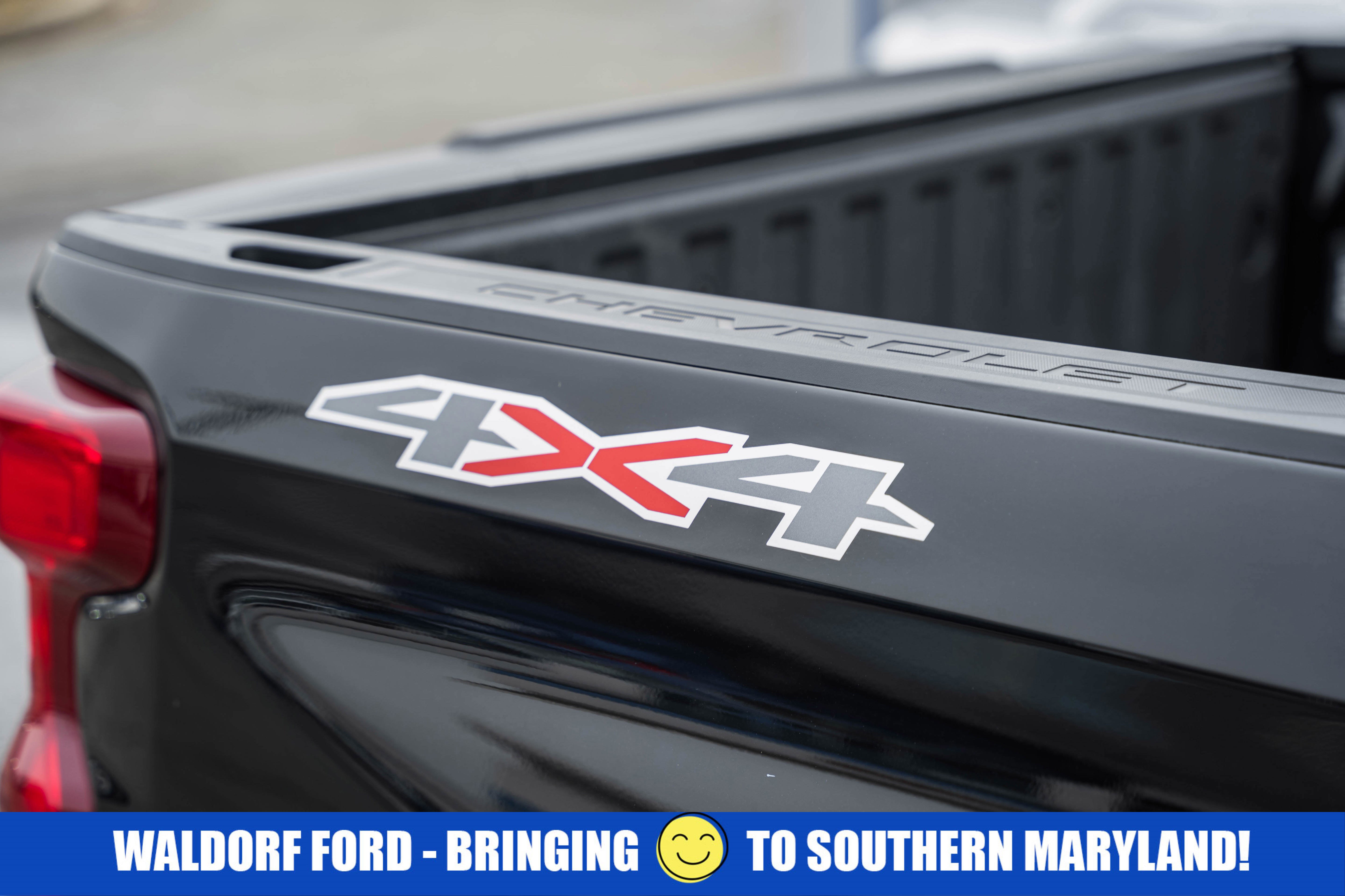 Used 2024 Chevrolet Silverado 1500 LTZ w/ LTZ Premium Package image 20