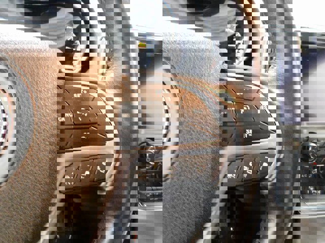 Used 2018 Jeep Grand Cherokee Limited w/ Luxury Group II image 23