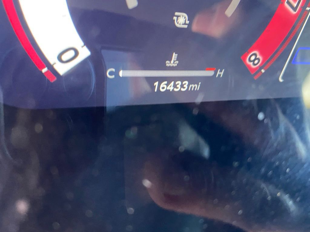 Used 2025 Toyota Tacoma TRD Off-Road image 5