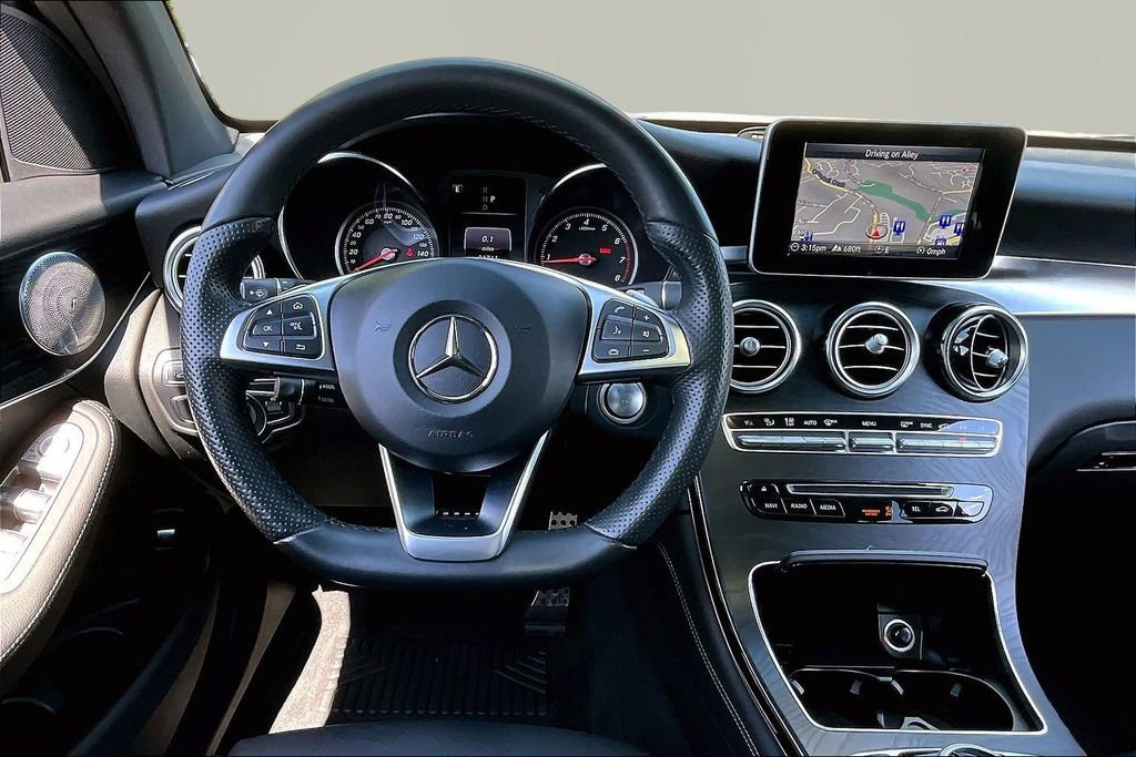 Used 2018 Mercedes-Benz GLC 300 4MATIC image 8