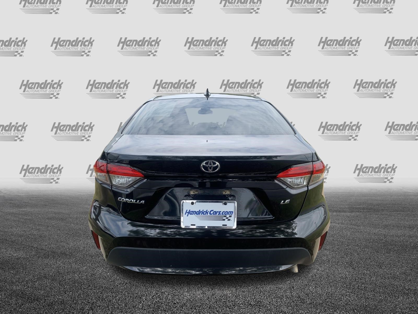 Used 2021 Toyota Corolla LE FWD image 9