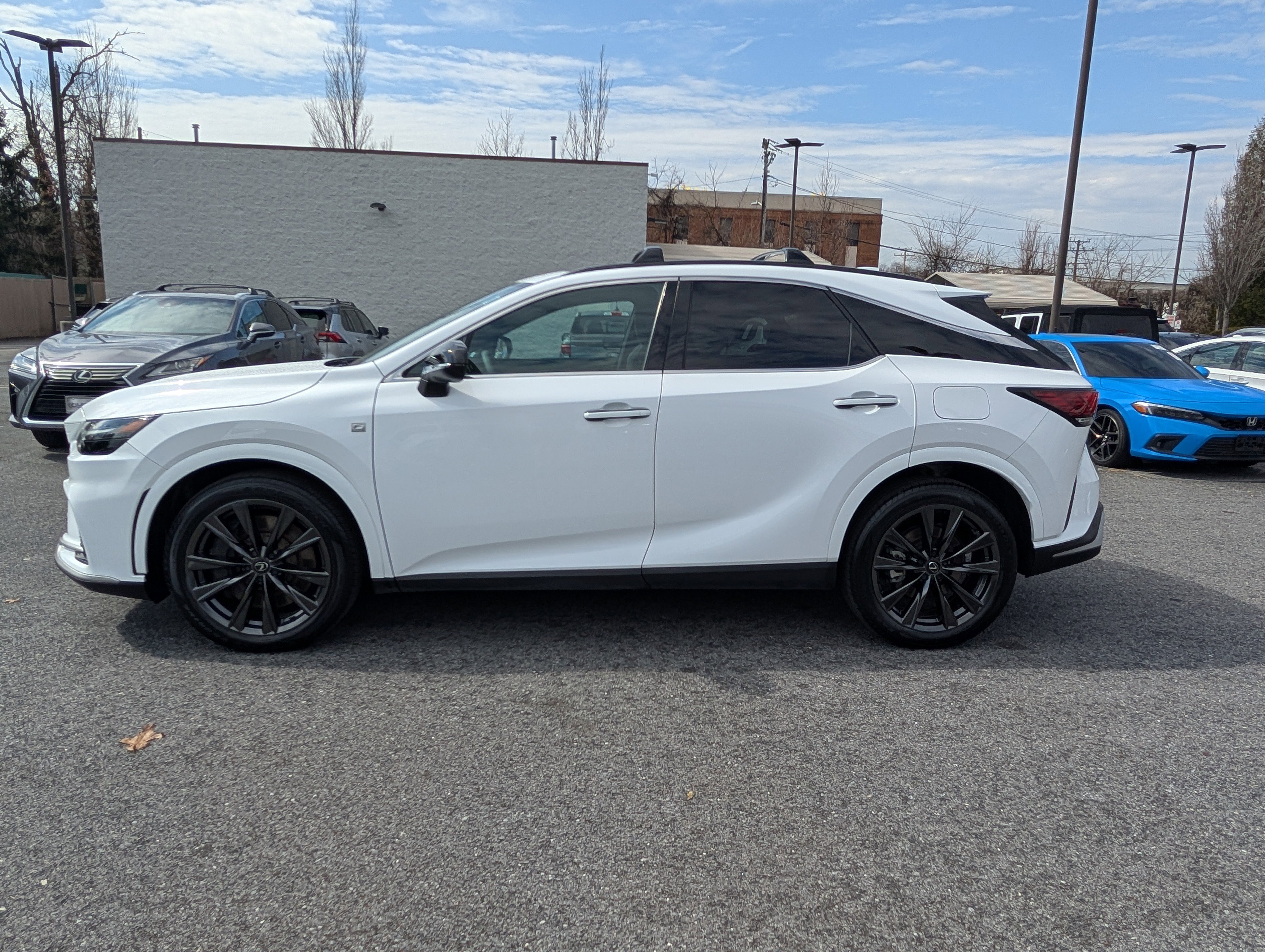 Used 2024 Lexus RX 350 F Sport w/ Technology Package AWD/4WD image 6