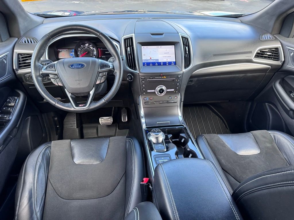 Used 2019 Ford Edge ST w/ Equipment Group 401A image 5