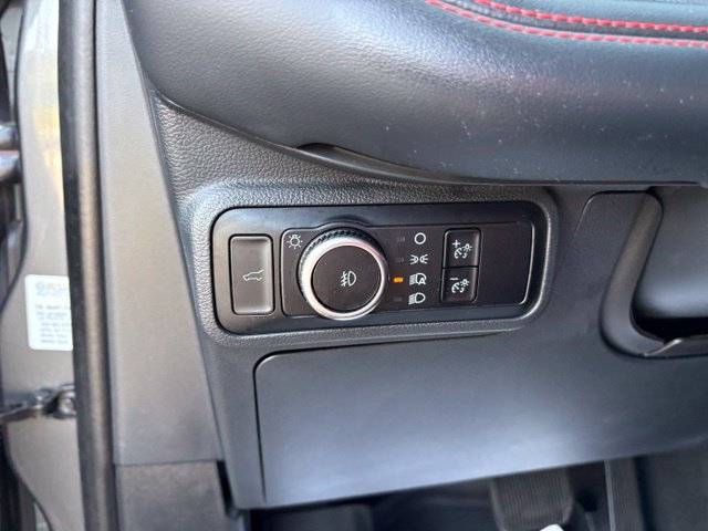 Used 2025 Ford Explorer ST AWD/4WD image 24