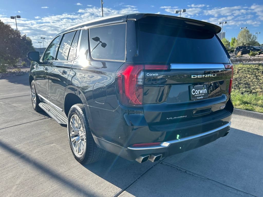 Used 2025 GMC Yukon Denali AWD/4WD image 5