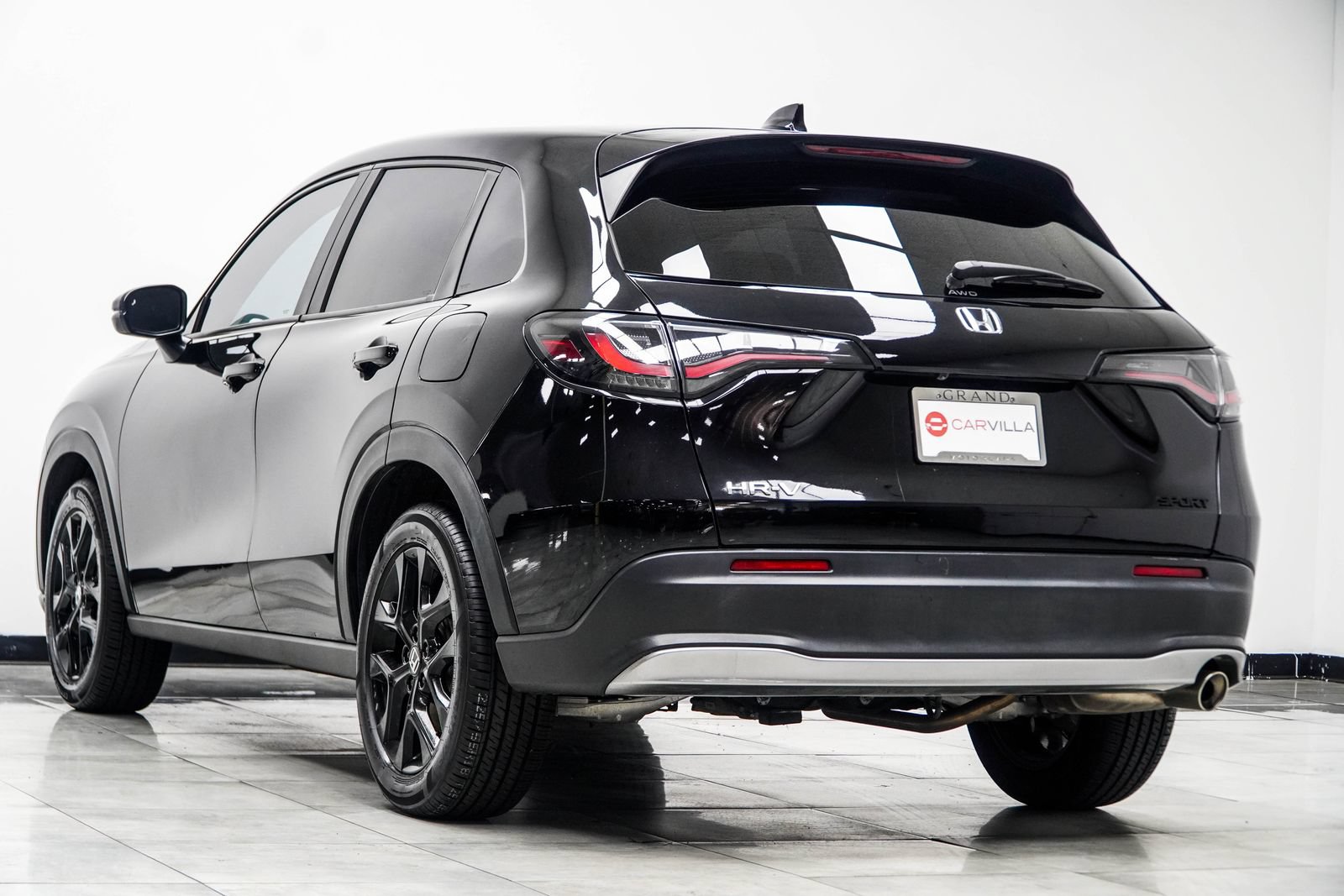 Used 2023 Honda HR-V Sport image 11