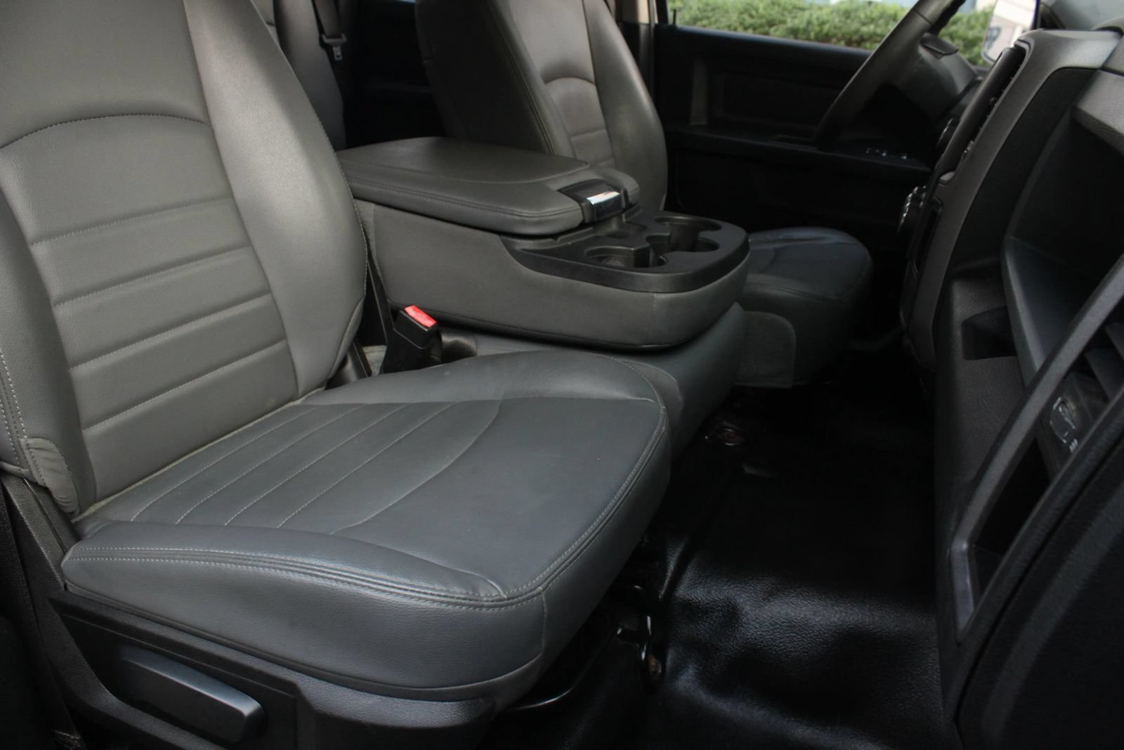 Used 2019 RAM 1500 Tradesman RWD image 27