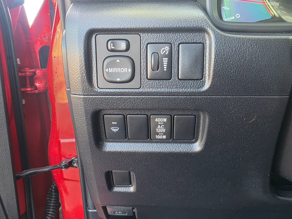 Used 2018 Toyota 4Runner TRD Off-Road Premium image 16