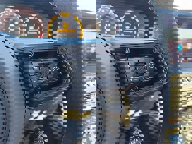 Used 2025 Porsche 911 Carrera 4 GTS image 24