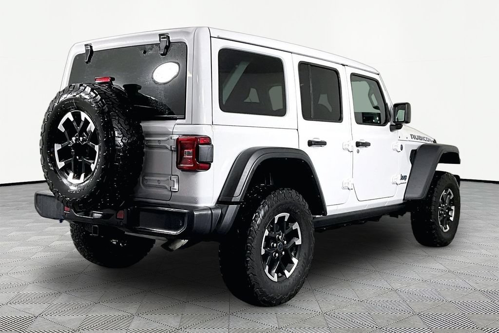 Used 2025 Jeep Wrangler Unlimited Rubicon 4xe w/ Safety Group AWD/4WD image 6