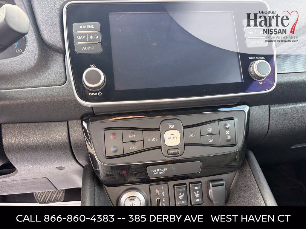 Certified 2025 Nissan Leaf SV Plus FWD image 15