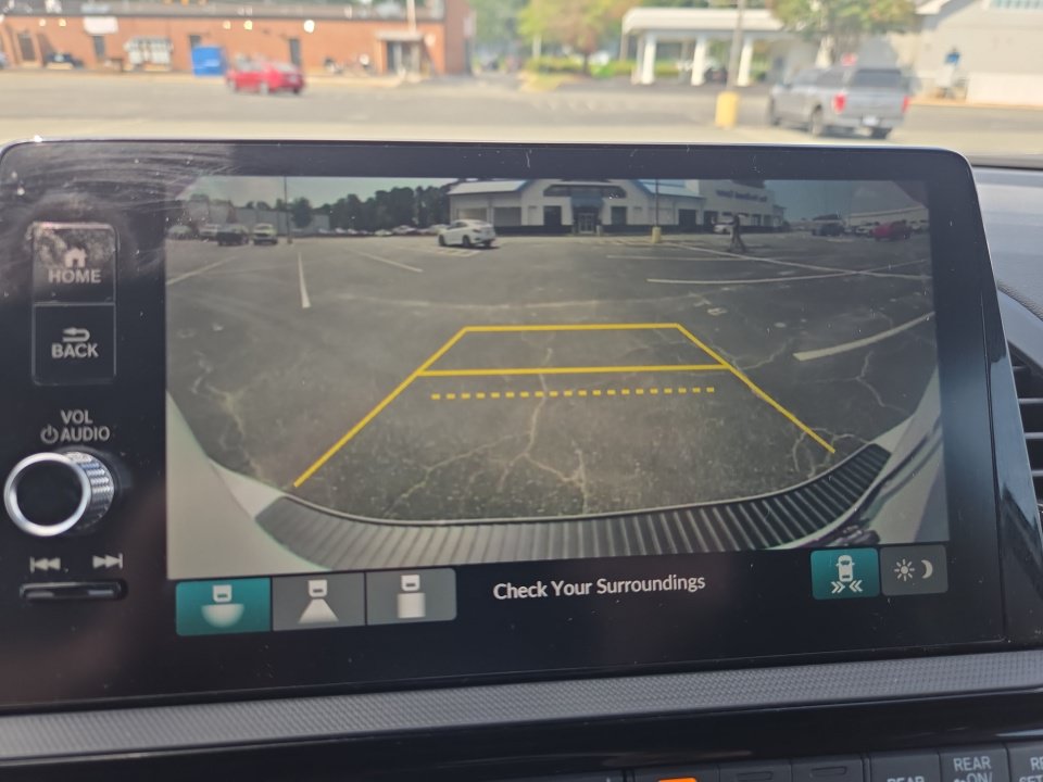Used 2026 Honda Odyssey EX-L image 19
