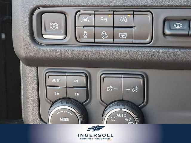 Used 2024 Chevrolet Suburban High Country image 27