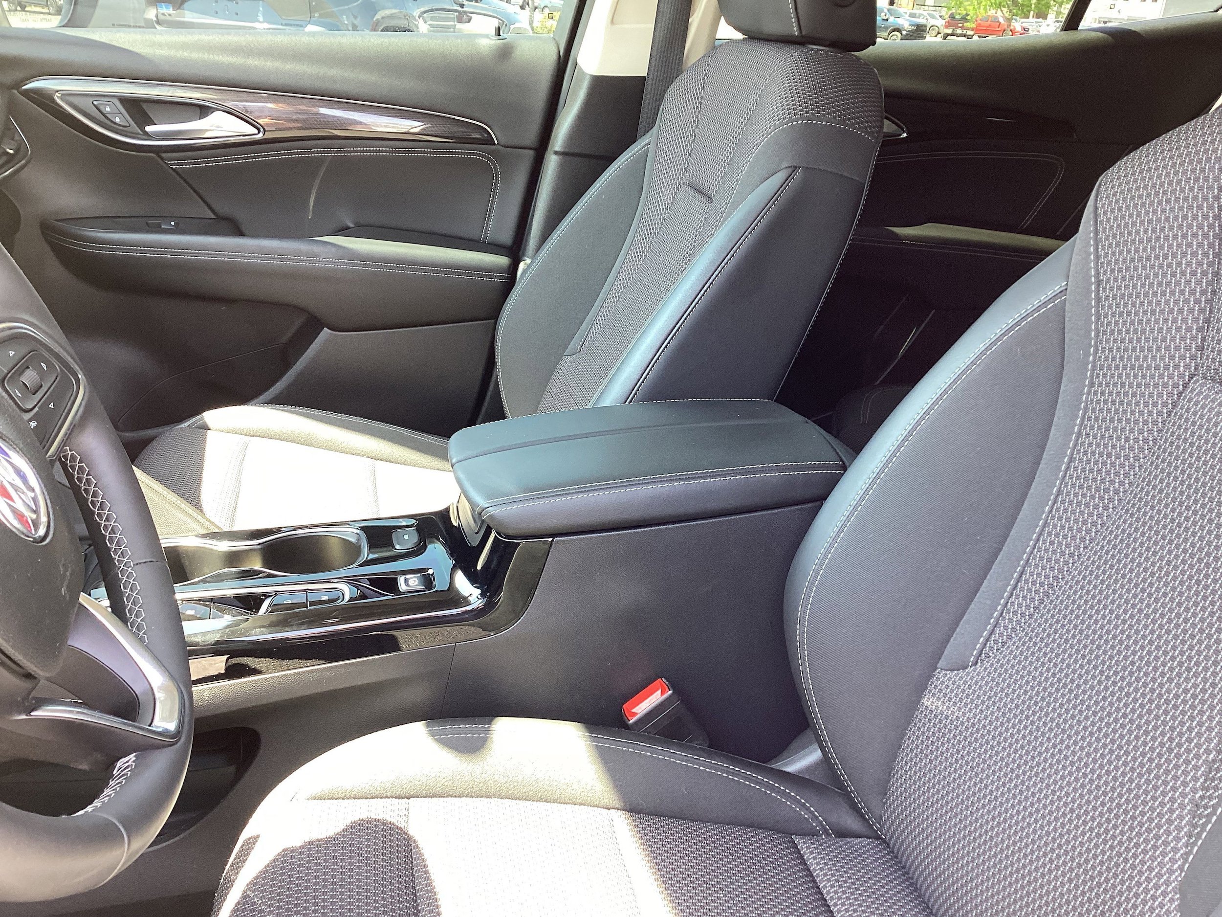 Used 2022 Buick Envision Preferred FWD image 12