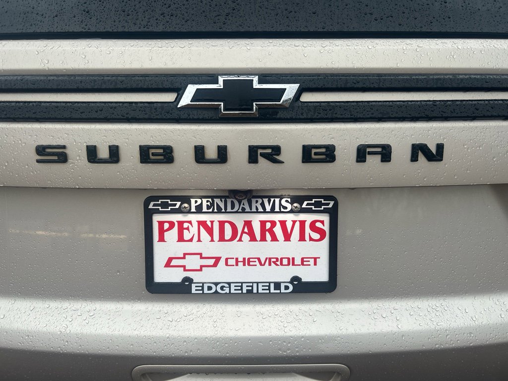 Used 2023 Chevrolet Suburban Z71 image 4