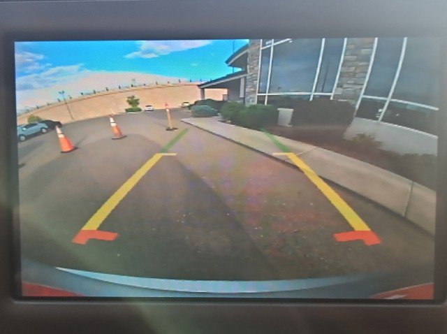 Used 2023 Chrysler Voyager LX image 19