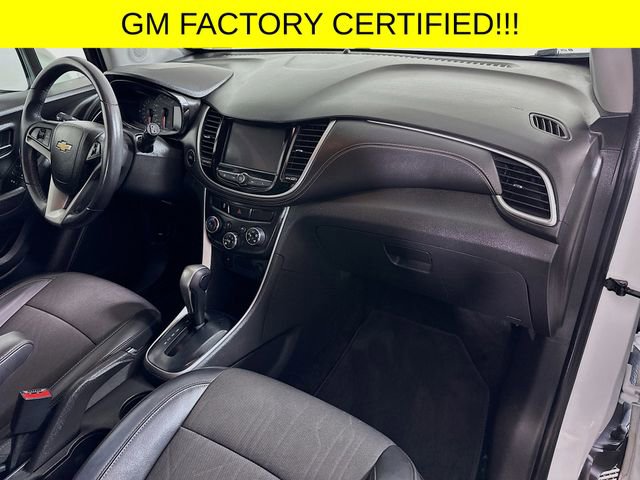 Certified 2022 Chevrolet Trax LT w/ LT Convenience Package image 26