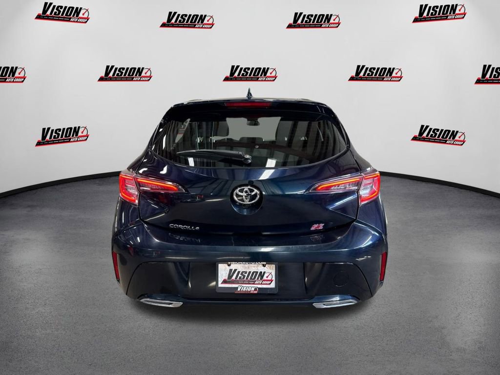 Used 2022 Toyota Corolla SE w/ SE Preferred Package image 6