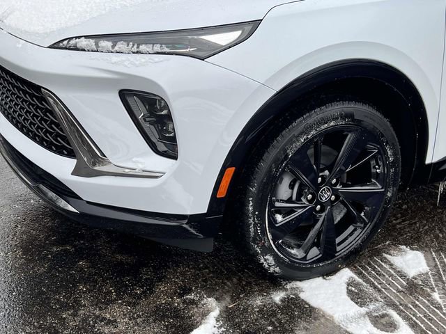 New 2026 Buick Envision Sport Touring image 9