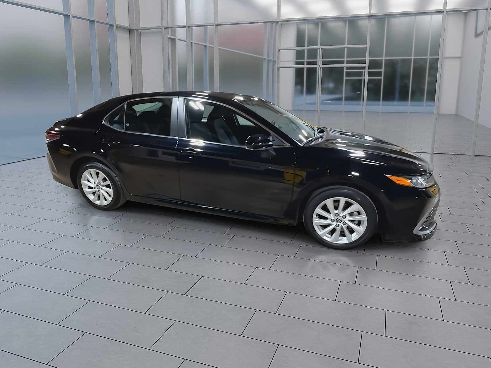 Certified 2022 Toyota Camry LE FWD image 2