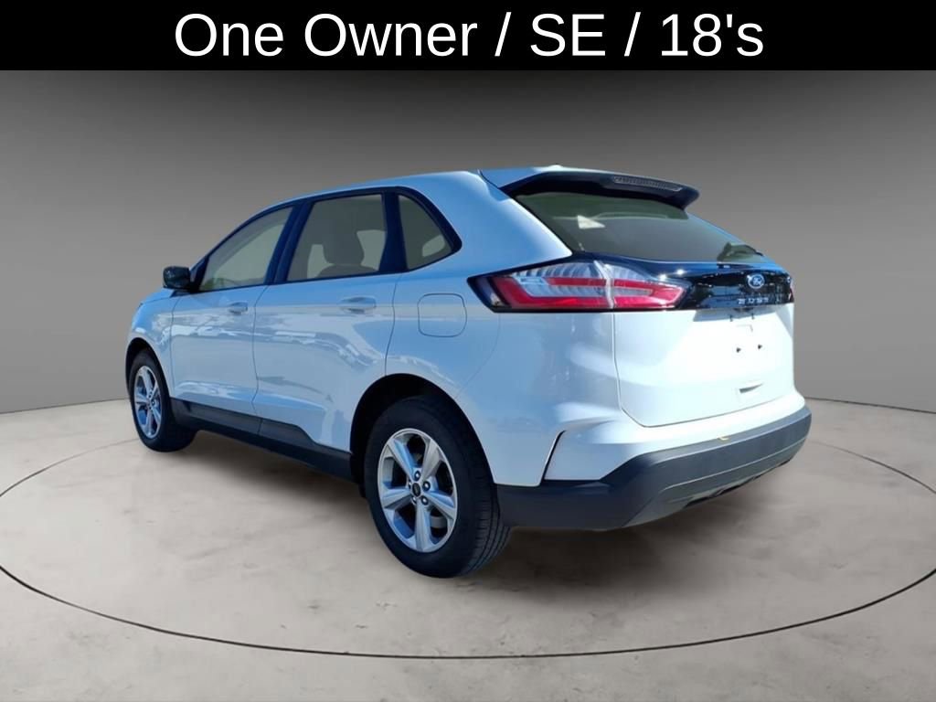 Used 2024 Ford Edge SE image 3
