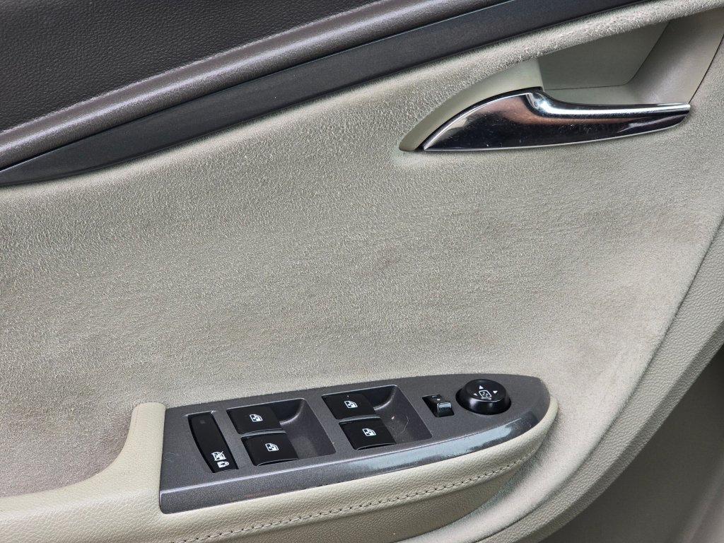 Used 2013 Chevrolet Volt Premium w/ Premium Trim Package FWD image 33