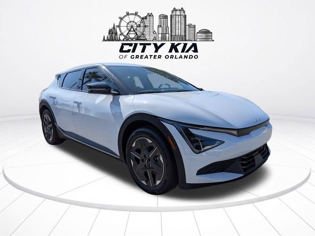 New 2026 Kia EV6 Light RWD image 8