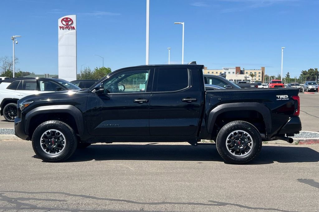 Certified 2025 Toyota Tacoma TRD Off-Road w/ TRD Off Road Upgrade Package image 9