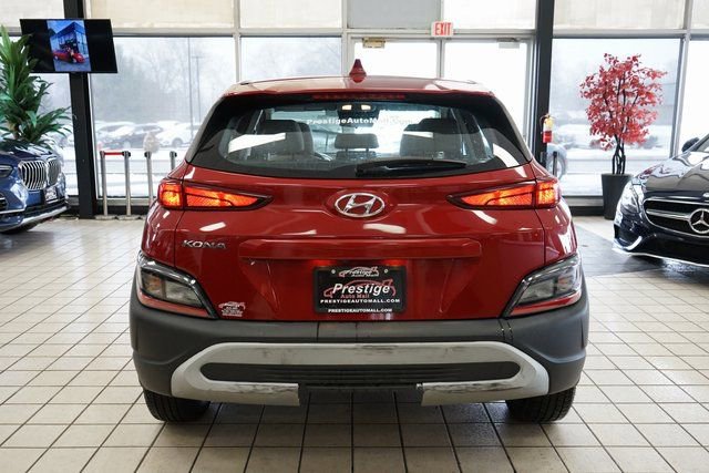 Used 2022 Hyundai Kona SE image 13